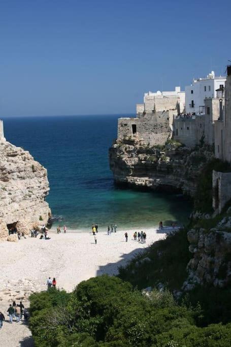 La Casa Di Gio Con Terrazzino Panoramico Leilighet Polignano a Mare Eksteriør bilde
